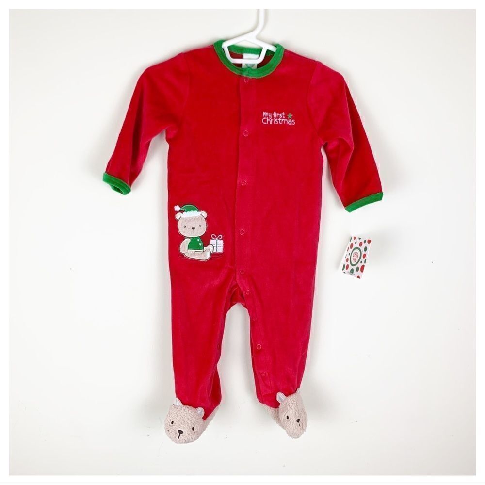 ‎Little Me Baby’s First Christmas Pajamas NWT.